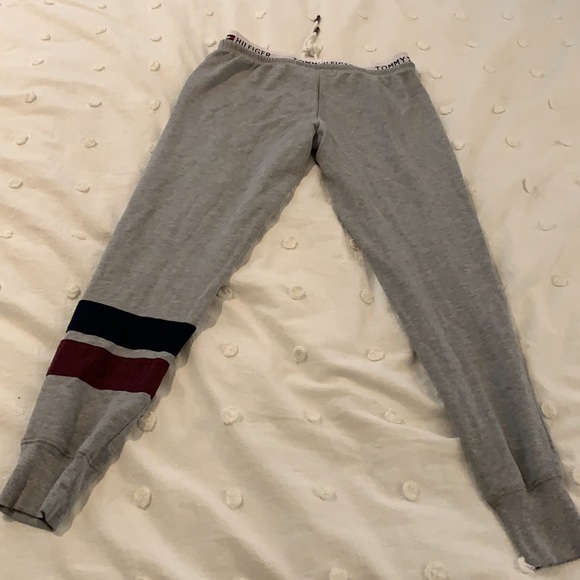 Tommy Hilfiger Joggers - Picture 5 of 5
